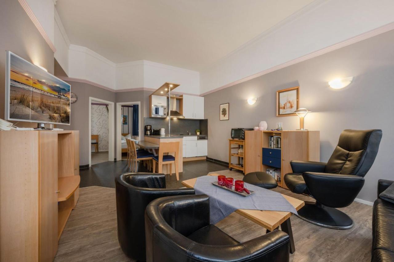 Alt Ahlbeck 07 Appartement Heringsdorf  Buitenkant foto